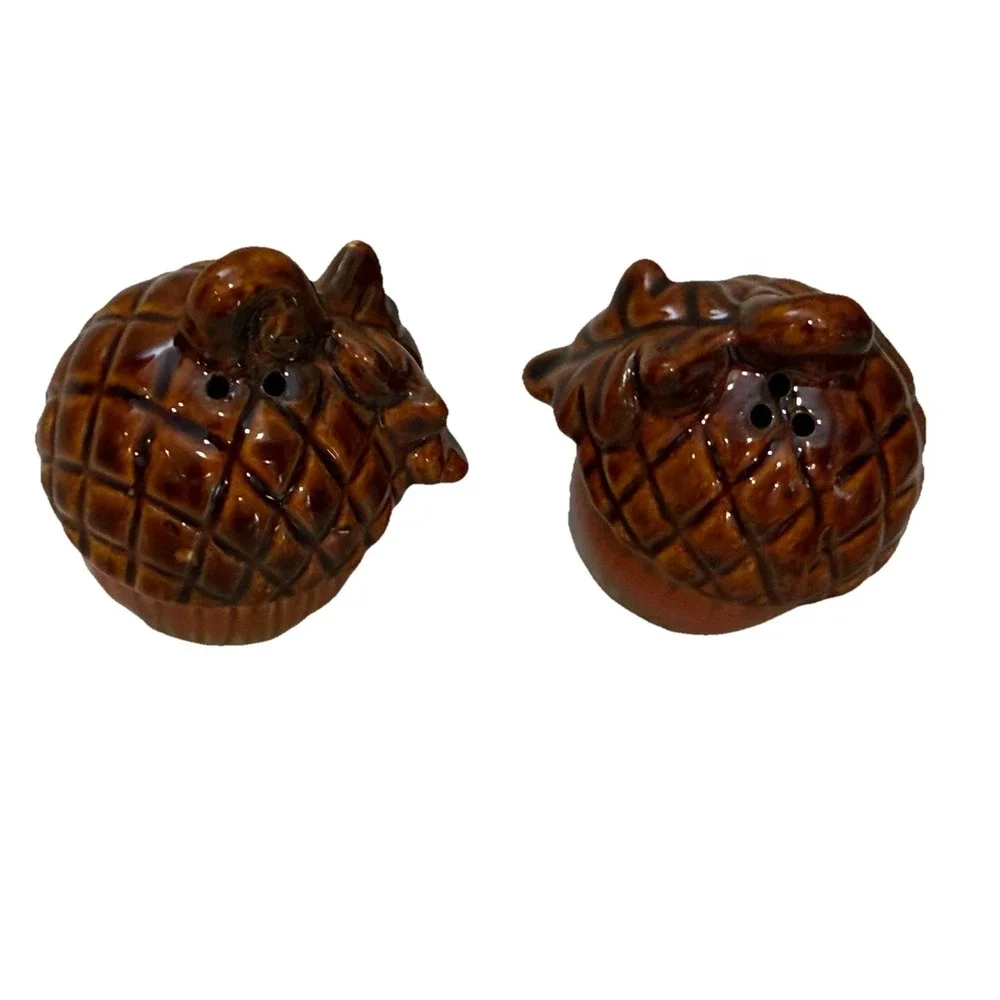 Vintage Autumn Fall Leaves Acorn Salt‎ & Pepper Shakers Acorns